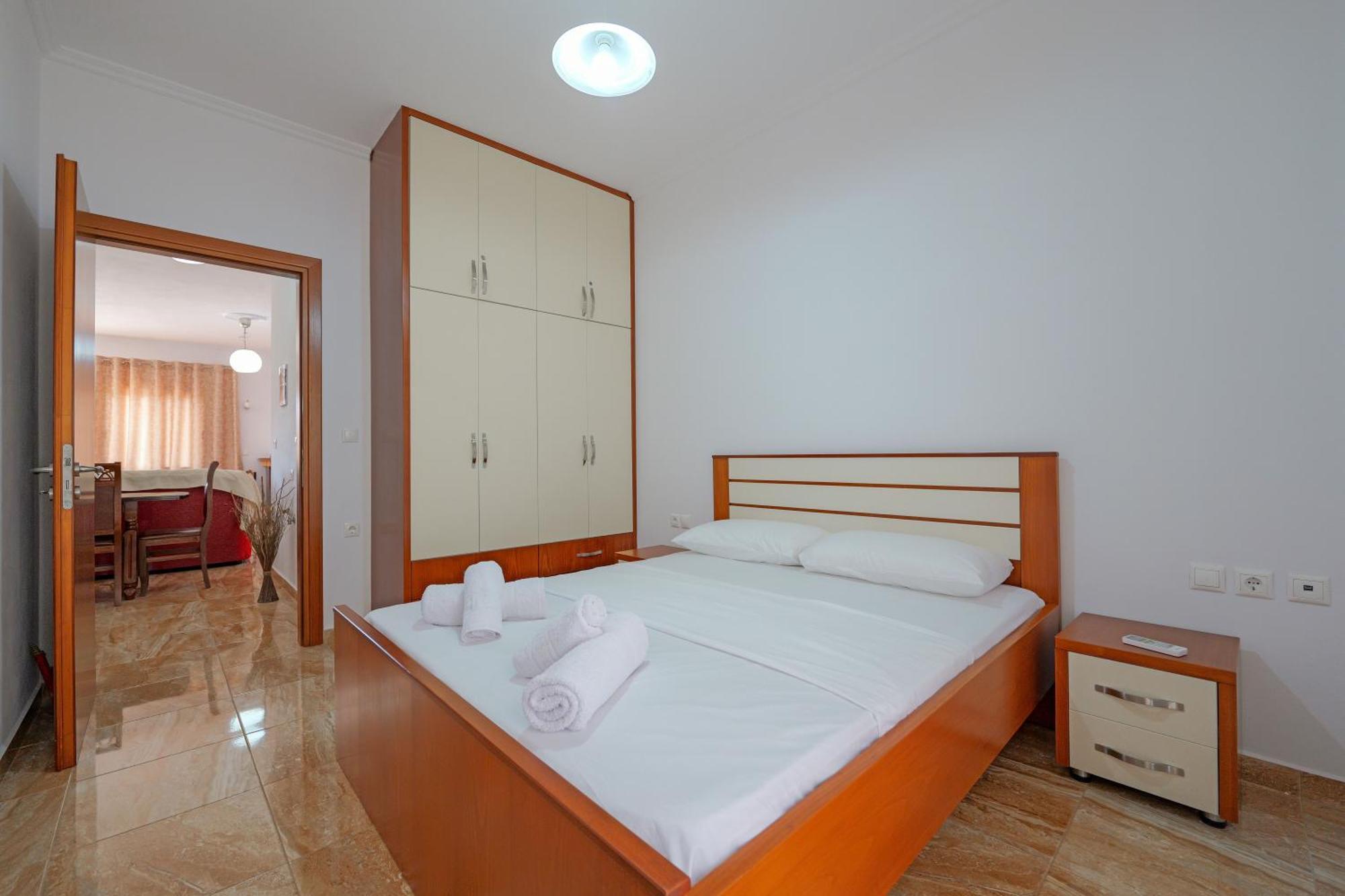 Guesthouse Moonlight Downtown Ksamil Eksteriør billede